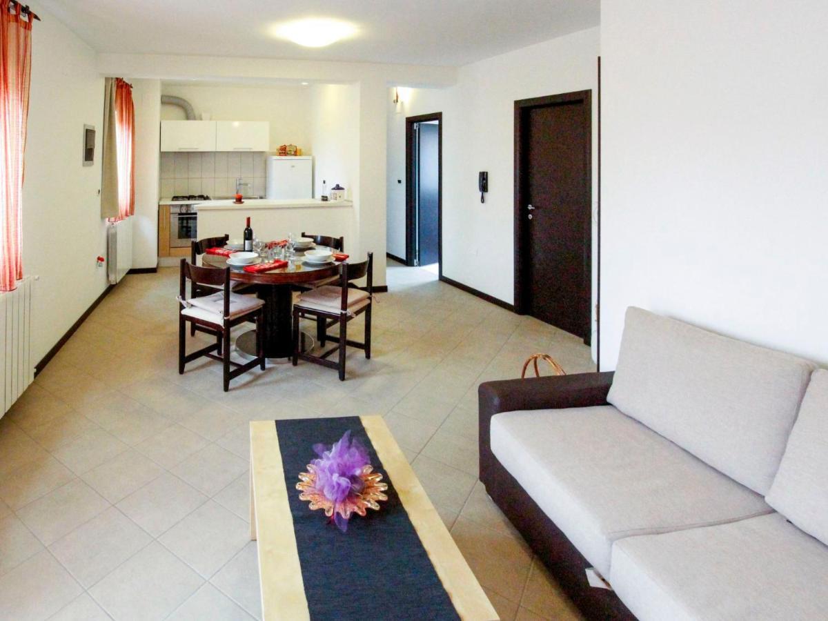 Apartment Lina - Pul458 By Interhome Sisan Luaran gambar