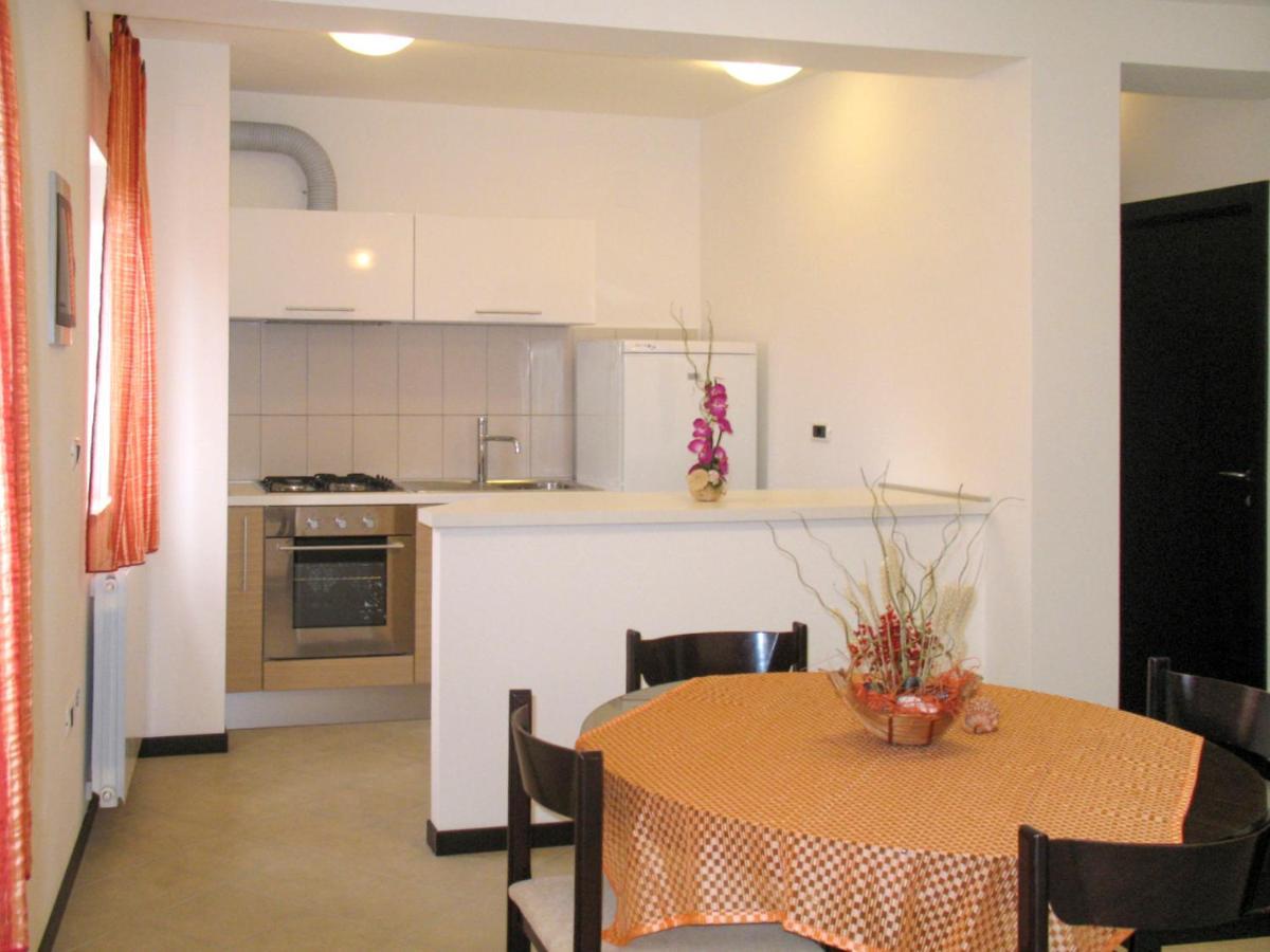 Apartment Lina - Pul458 By Interhome Sisan Luaran gambar